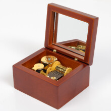 „Slipping Through My Fingers“-Spieluhr, handgefertigte Miniatur-Spieluhren aus Walnussholz