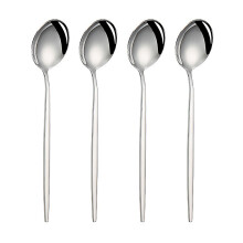 Luxuriöses Besteckset, polierte Edelstahllöffel, hygienisch säurebeständig, hochglanzpoliert, liegt gut in der Hand, ist unzerstörbar, ideal als