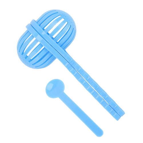 DIY vilten shaker met plastic pompons 2