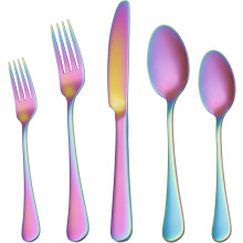 Chic Gold Bestickset, Välbalanserat Rostfritt Stål med Blank Spegelfinish, Lätt att Rengöra, Minskar Korrosion (20-delars)