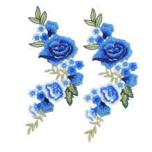 2 Stück Blumenaufnäher mit blauem Rosenmuster, dekorativ