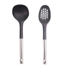 Rührlöffel aus anthrazitfarbenem Silikon, flexibler Silikonkopf für kratzfreies Rühren, robuster Edelstahlgriff für komfortables, ergonomisches