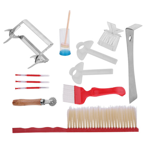 12Pcs Beekeeping Tools Kit Stainless Steel Bee Hive Maintenance Set 1