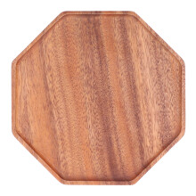 Servierplatten und Platzteller, dekorative Holzplatten für elegantes Speisen, natürliche Holzstruktur mit gleichmäßiger Maserung, leicht und