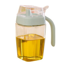 Tropffreie Kunststoffflasche, 550 ml, Schutzverschluss mit auslaufsicherem Design, ergonomischer Griff, lebensmittelechtes Material, leicht zu