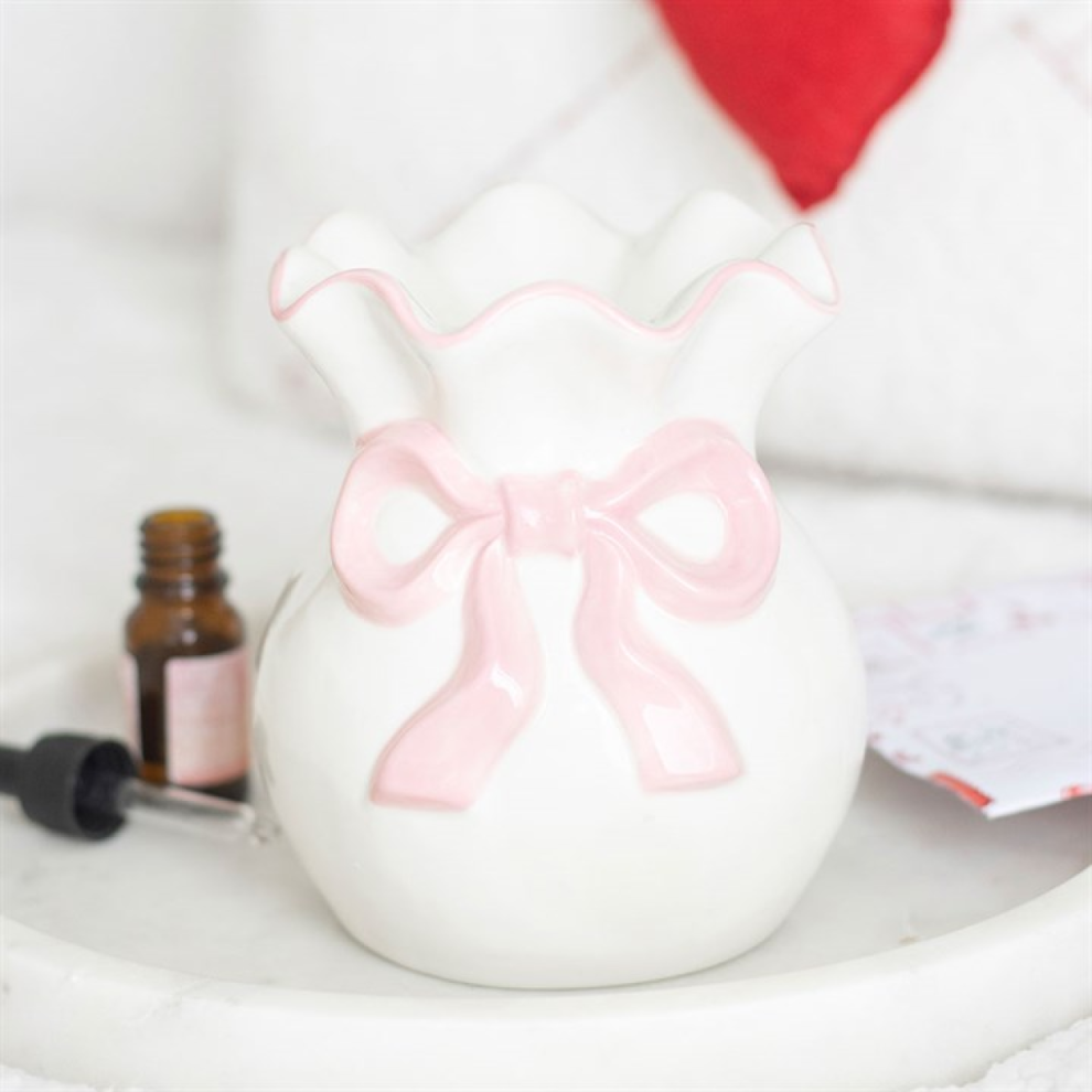 Diletto Gifts White/Pink And Bow Oil Burner