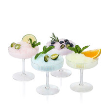 Vintage-Coupégläser, gerippte Martinigläser für eine elegante Hausbar, Art-déco-Cocktailgläser verleihen einen Hauch von Klasse, Geschenkset
