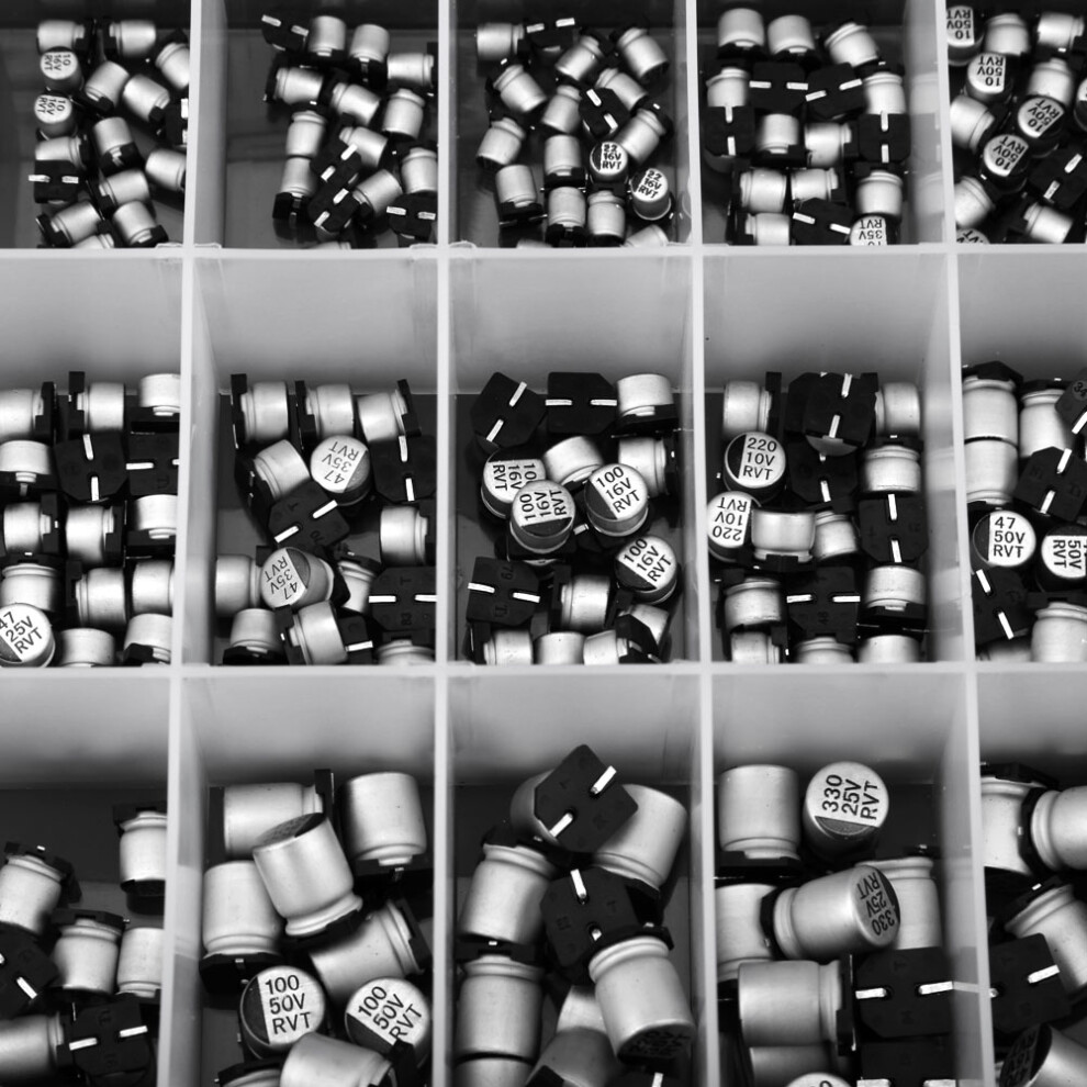 Smd Aluminum Electrolytic Capacitor Kit 400Pcs 24 Values 1Uf-1000Uf Assorted 5001362908398