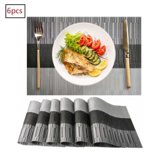 Aanpasbare tafelbescherming, placemats van bamboe-PVC-weefsel voor binnen- en buitengebruik, elegante tafeldecoratie met antislip placemats (6 stuks)
