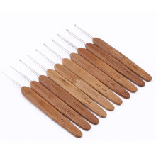 Herramientas para la elaboración de rastas, ganchos de ganchillo de aluminio con mango de madera para peinados DIY, delgados y fáciles de