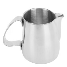 Sølvfarvet mælkeskummerkande i rustfrit stål, dampkande til latte art, fødevaregodkendt, indvendige målelinjer, multifunktionel brug, ergonomisk