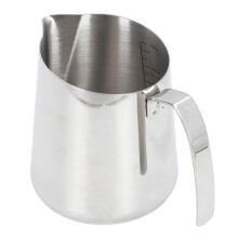 Roestvrijstalen koffieaccessoires voor het maken van schuim, latte art en melkopschuimkan met druppelvrije schenktuit en nauwkeurige maatverdeling.