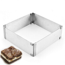 Aprimore suas habilidades na confeitaria com este conjunto de utensílios para bolos, incluindo forma ajustável em aço inoxidável, ideal para