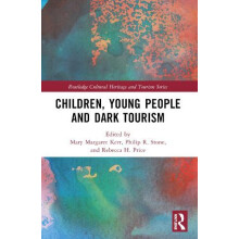 Children Young People and Dark Tourism Paperback Book