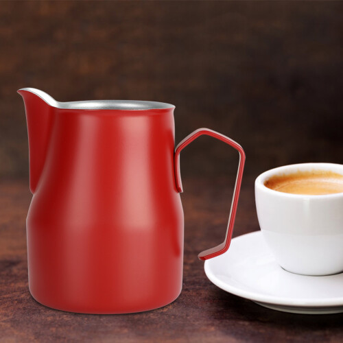 Κύπελλο Latte Art, Εργονομική λαβή με μακρύ στόμιο ανθεκτικό στις διαρροές, Κύπελλο 1