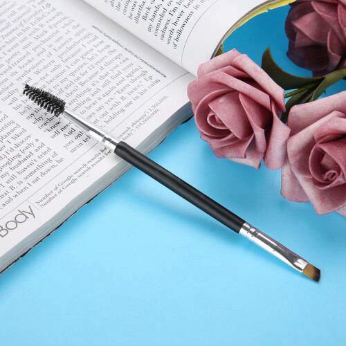 Portable Double-Headed Eyelash & Eyebrow Brush for Precise Styling 2