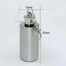 Mini flasque portable de 83 cm (2 oz) en acier inoxydable, avec porte-clés, idéale pour le vin.