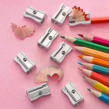 Lot de 192 mini taille-crayons en métal, taille-crayons manuels à un trou, en alliage d'aluminium argenté.
