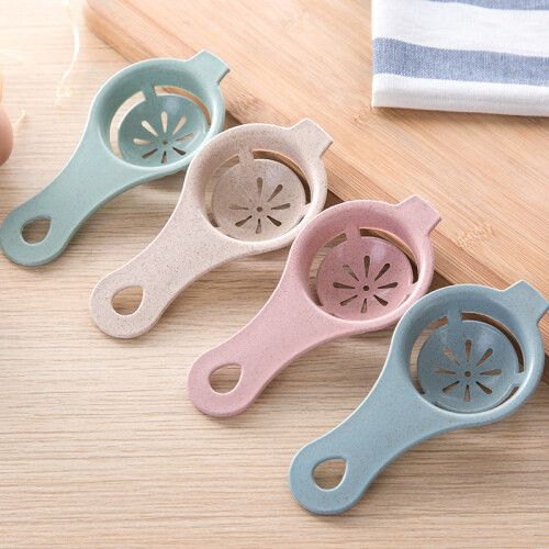 Resin Egg Separator, Kitchen Baking Tool For Safe And Clear Usage Ensuring Easy Egg White Separation With Hanging Hook Design, Elegant Egg Yolk Isolat