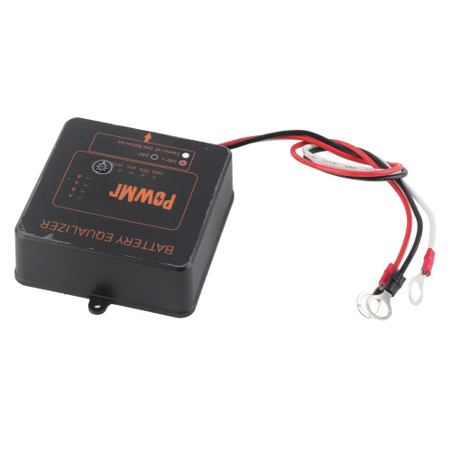 Black 12V Solar Battery Equalizer with Reverse Protection, Compact 70x70mm 2