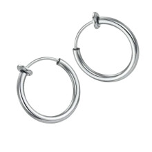 1 Par 18 Mm Silverfärgade Örhängen Piercing I Titanstål
