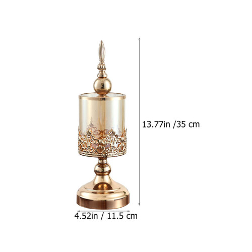 1 St Guldfärgad Candelaber 1