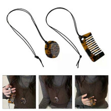 Collier pendentif peigne tendance pour coiffer les franges, bijou portable et robuste en acrylique,