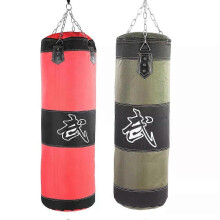 Entraînement à vide Boxe Coup de pied crochet Combat sur sac de sable Karaté Coup de poing Frapper un