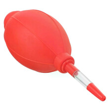 Kit professionnel de nettoyage des oreilles comprenant une poire d'aspiration, une seringue à pression,