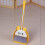 Conjunto Mini Vassoura Com Lixeira Para Crianças Brinquedo De 4