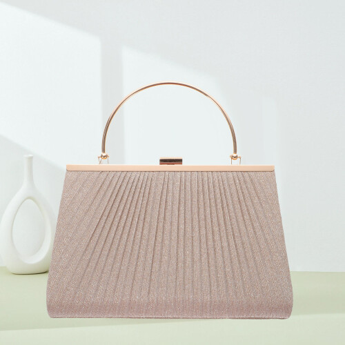Clutch De A Para Mujer 2