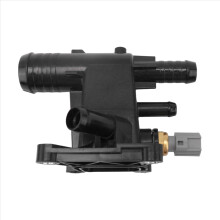 CJ5E8K556BA CJ5E8K556BB Water Tank Upper Pipe Interface Assembly for Mondeo Edge Taurus Explorer/2.0T