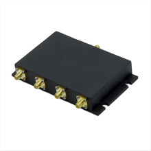 SMA Female Connector 800-2700MHz 4 Way Power Splitter Divider 1.2dB GPS/WiFi Coverage for Mobile Phone Signal Booster