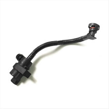 Solenoïdeklep van de koolstoffiltertank 13907537113 voor 5-serie 6-serie 7-serie X5 E60 E63 E65 E70 E53