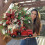 Guirlanda de Natal de 40 cm (15,7 polegadas) com flores artificiais, perfeita para decoração de Natal e Ano Novo. 2