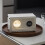Planet Nachttisch-Radiowecker mit USB-Ladegerät, Bluetooth-Lautsprecher, Bl 10