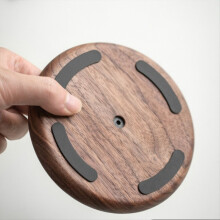 Soporte para auriculares de madera maciza de nogal negro - Exhibidor simple de madera montado
