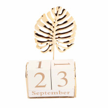 Calendário de mesa elegante em formato de cubo perpétuo, acessório de mesa em madeira, com blocos de datas intercambiáveis para um toque de