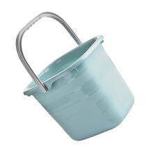 Portable Plastic Water Bucket With Handle Lightweight NonSlip Multipurpose Storage Washing Tub For Home Hotels Ranches