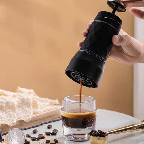 Espresso Explorer, Ευέλικτες επιλογές παρασκευής, Εργονομικός σχεδιασμός, Υλικό 1