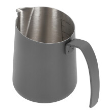 Brocca per schiumare il latte con beccuccio conico in acciaio inox anticorrosione, ideale per gli appassionati di latte art.
