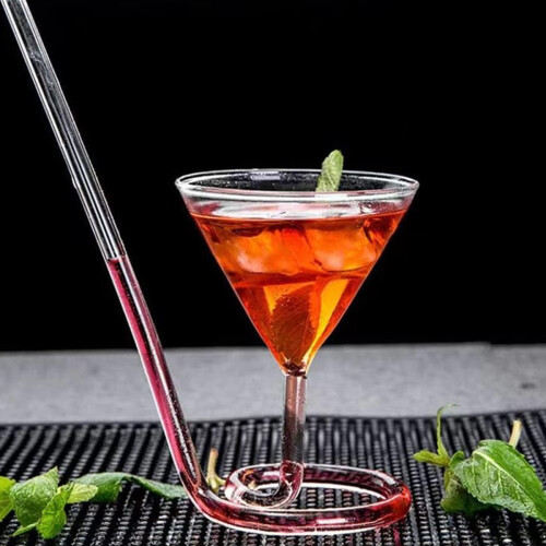 Ποτήρι κόκκινου κρασιού Martini με δημιουργικό σπειροειδές καλαμάκι, κομψά 2