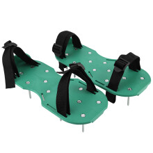 Outil d'aération de pelouse, sandales d'aération ajustables, chaussures à crampons antidérapantes pour l'entretien naturel de la pelouse