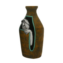 Pflegeleichtes, von der Außendekoration inspiriertes Wasserspiel für den Innenbereich, moderne Blumenvase aus Kunstharz für Ihr Café (Braun)