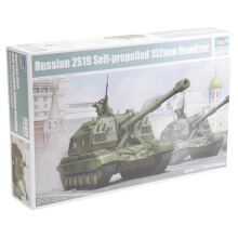 Trumpeter Russian 2S19 SelfPropelled Howitz Model Kit, 152mm