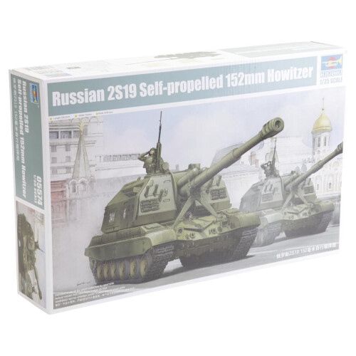 Trumpeter Russian 2S19 SelfPropelled Howitz Model Kit, 152mm
