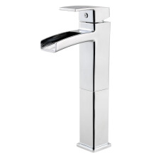 Pfister LG40DF0C Kenzo Rubinetto da bagno a cascata con comando singolo in cromo lucido Modello a risparmio idrico