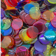 MR CHIPS Plastbingochips fr spel 1000 Count - Transparent 7-frgsblandningsrkning 3/4 tum