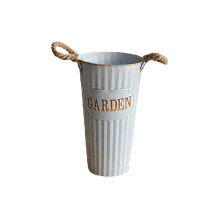 Decorative Iron Flower Pot Rustic Metal Vase Farmhouse Style Bucket Planter For Living Room Bedroom Garden Office Desk Modern Body Vases Elegant Home