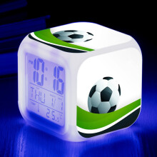 Digitaler Wecker im Fußball-Design, leuchtende LED-Beleuchtung, multifunktionales Display, kreatives Fußballmuster, Nachtlicht, geräuschloser